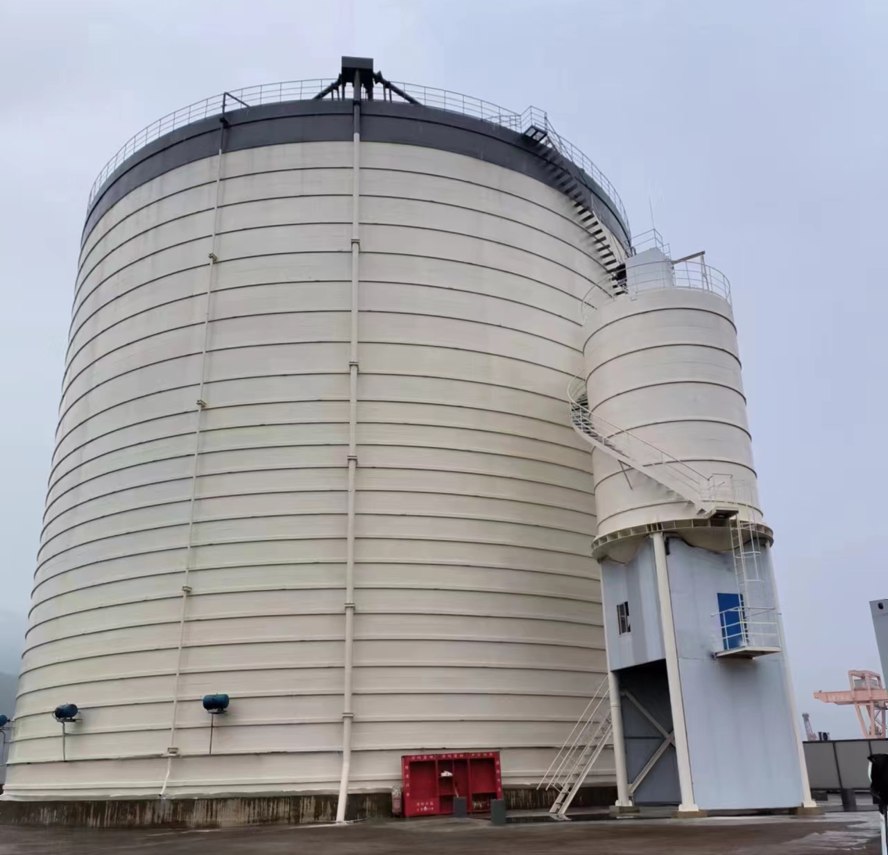 湖口10万吨水泥钢板库